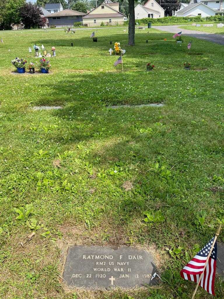 Raymond F. Dair's grave. Photo 2