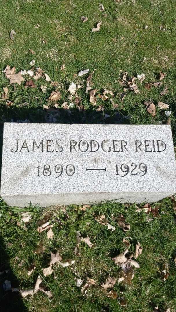 James Rodger Reid's grave. Photo 3