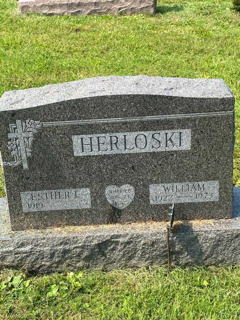 Esther L. Herloski's grave. Photo 3