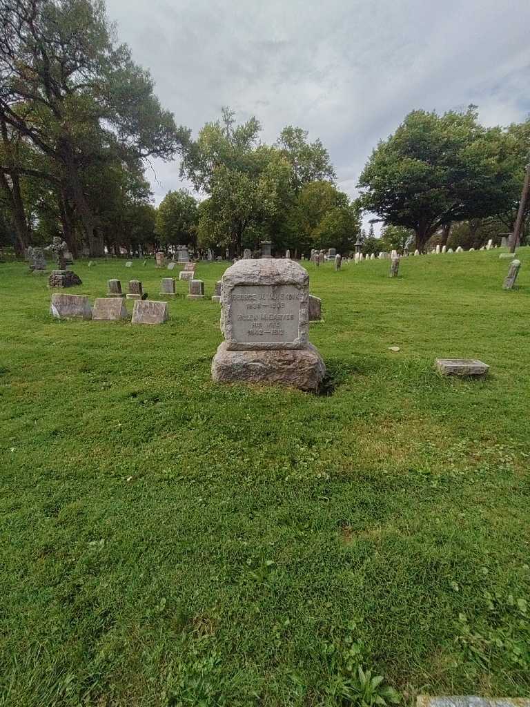 George W. Van Skoik's grave. Photo 1