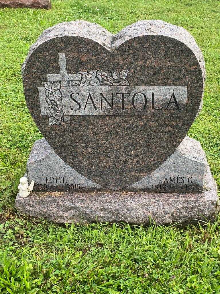 Edith Santola's grave. Photo 3