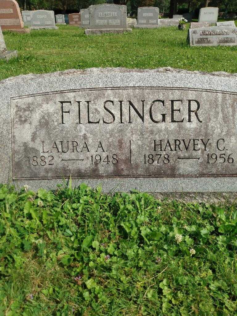 Laura A. Filsinger's grave. Photo 2