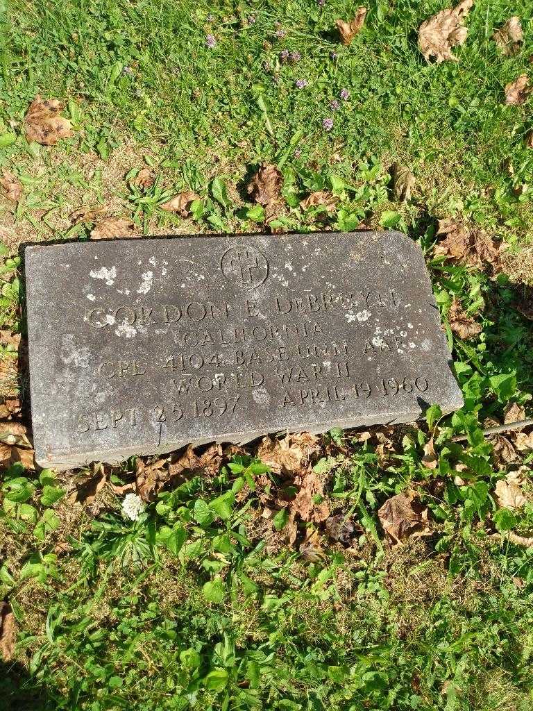Gordon E. DeBruyn's grave. Photo 2