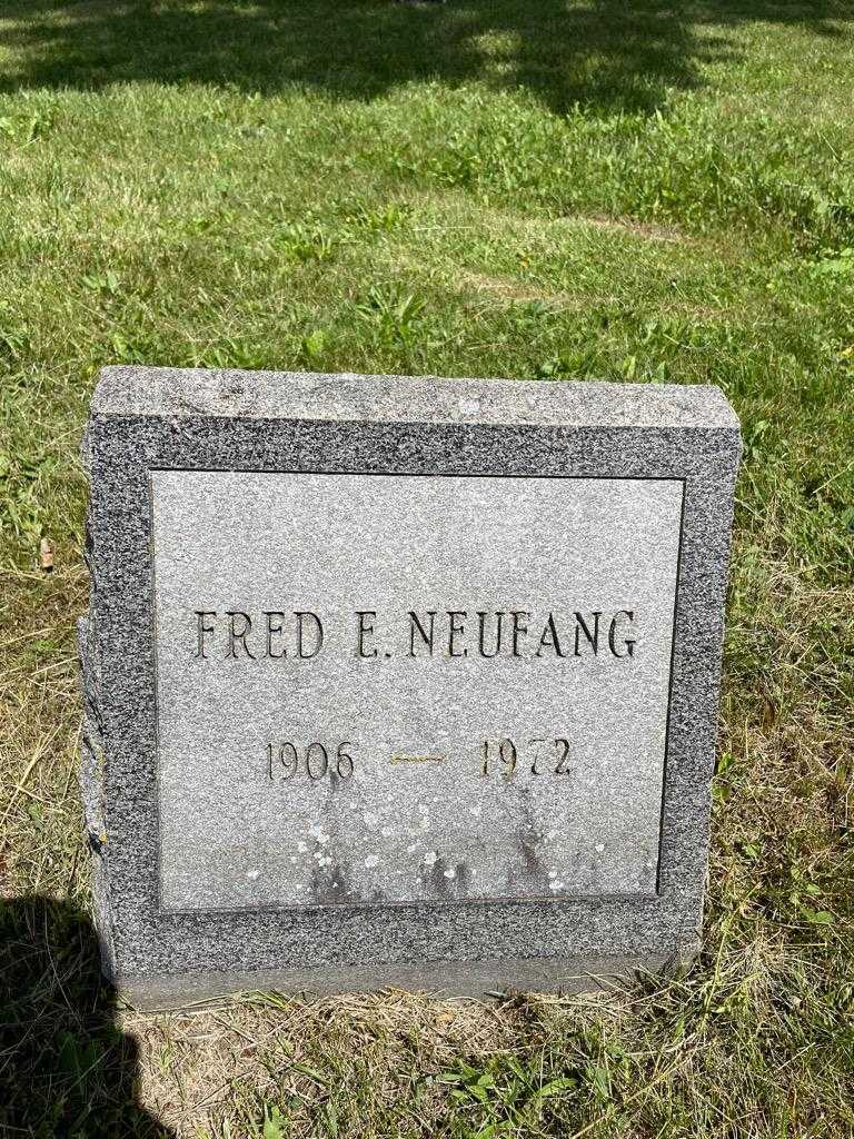 Fred E. Neufang's grave. Photo 3