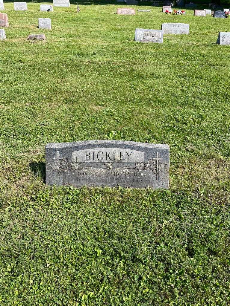 Donald J. Bickley's grave. Photo 2
