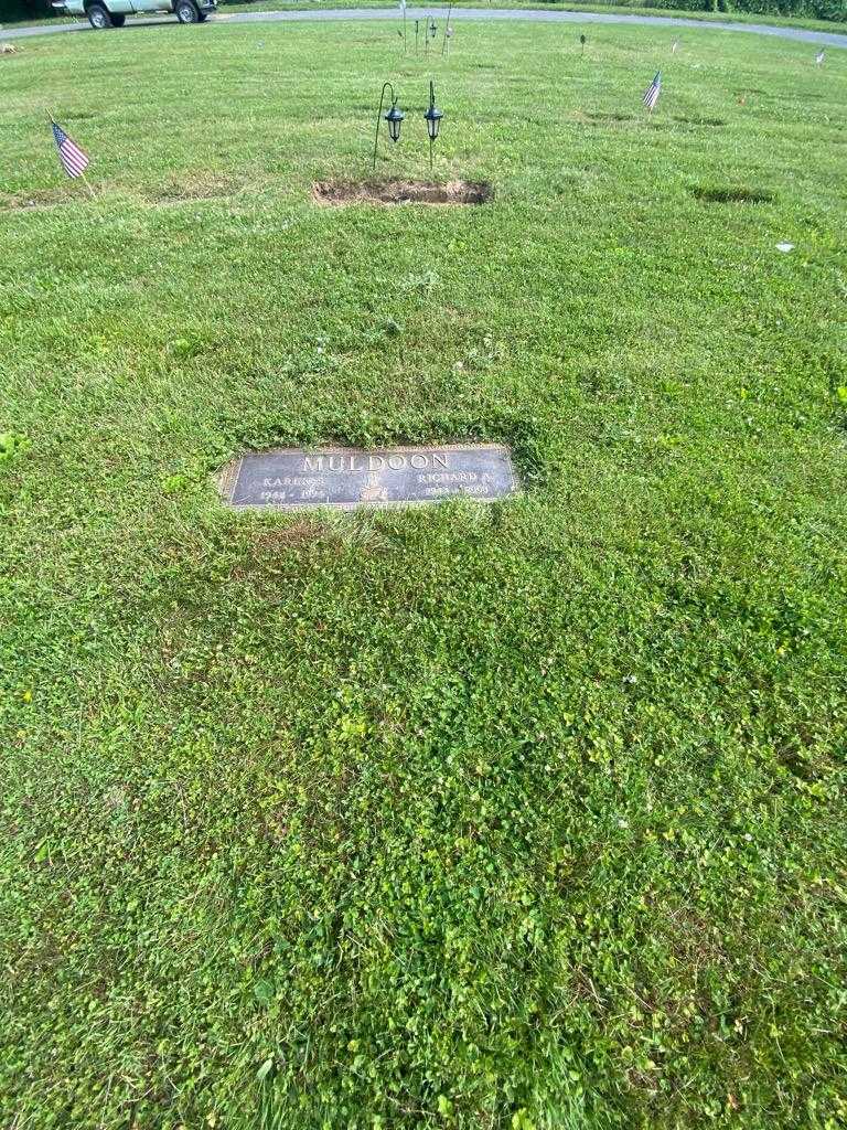 Richard A. Muldoon's grave. Photo 1