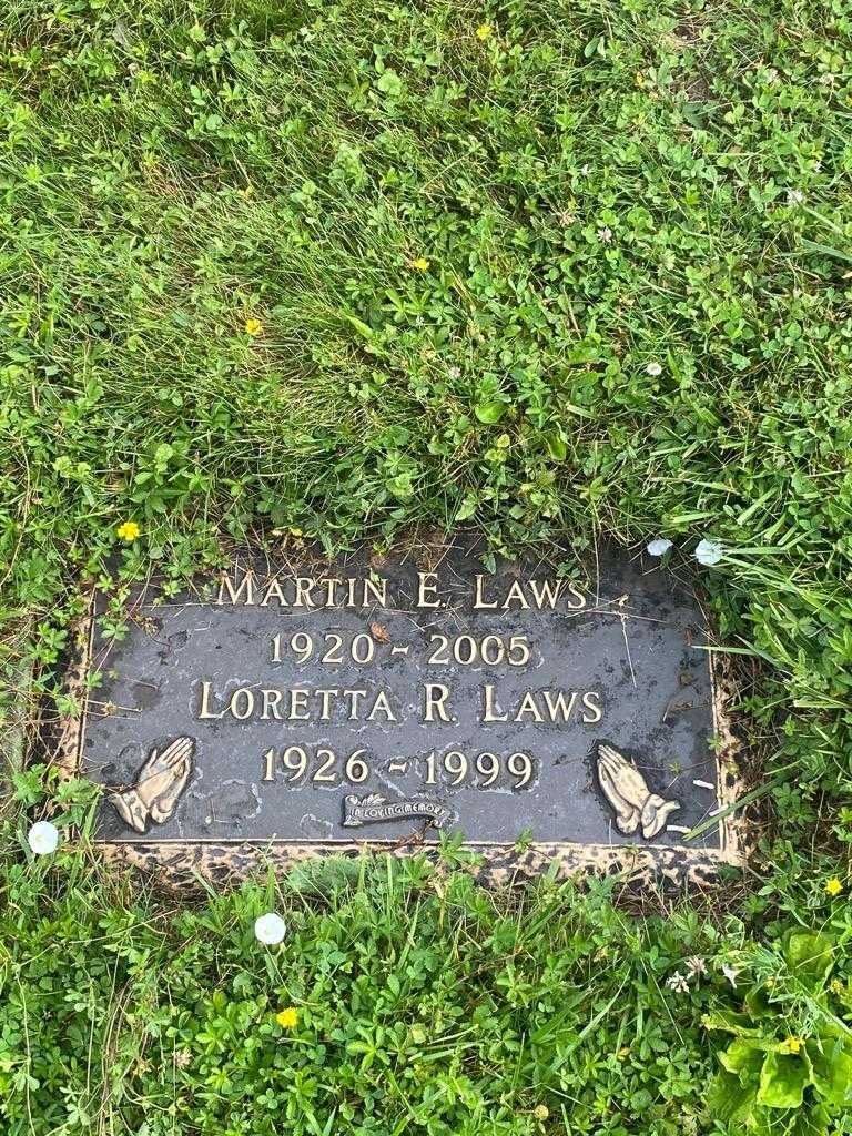 Loretta R. Laws's grave. Photo 3