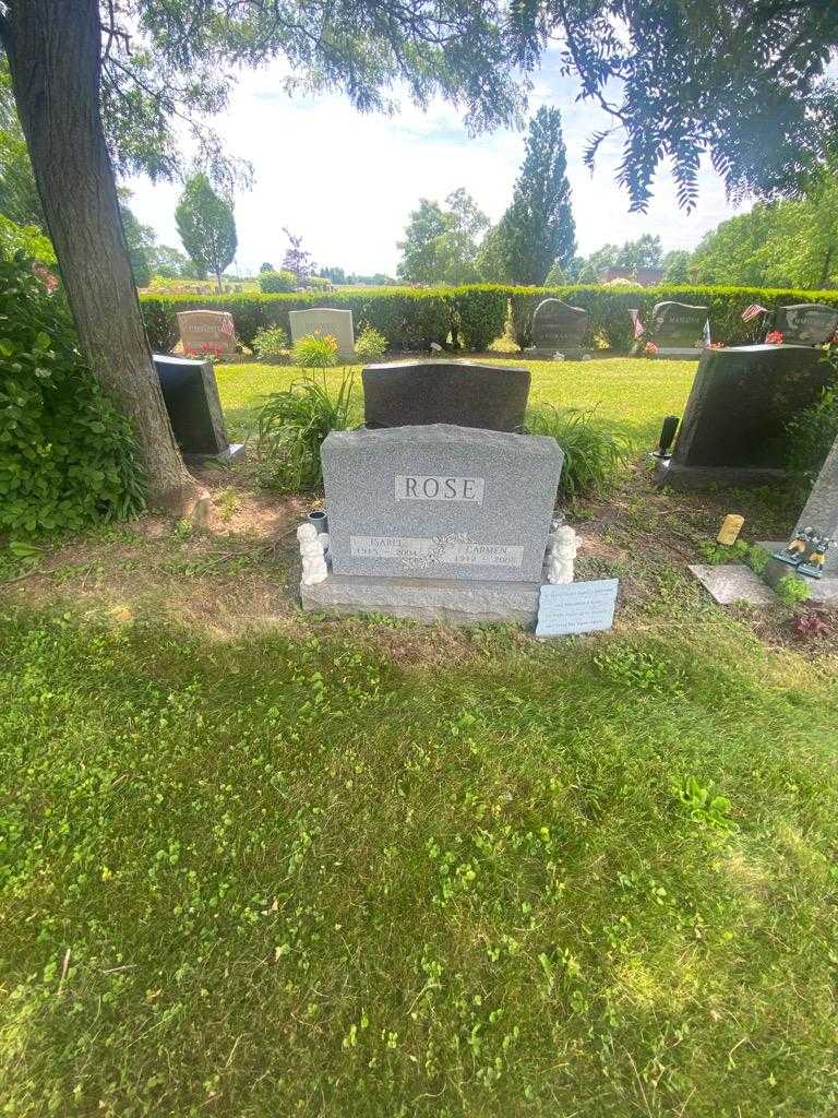 Isabel Rose's grave. Photo 1