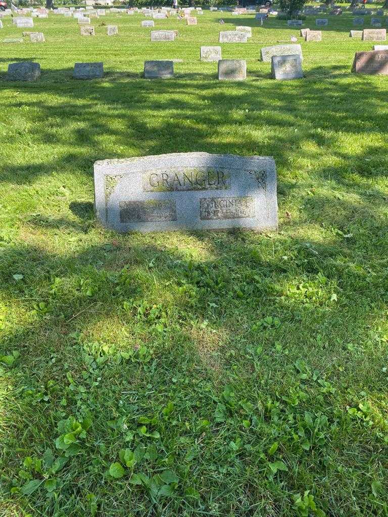 Gregory Granger's grave. Photo 2
