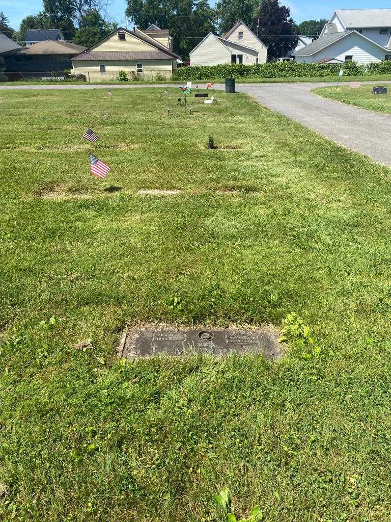 Frank A. Maroni's grave. Photo 2