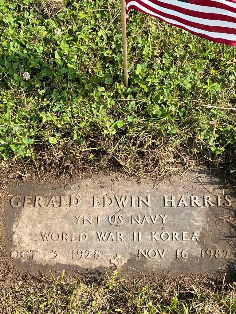 Gerald Edwin Harris's grave. Photo 3