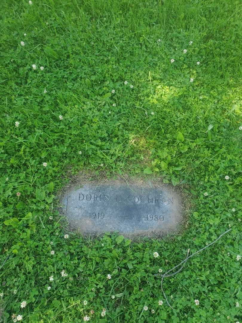 Doris L. Cochran's grave. Photo 2
