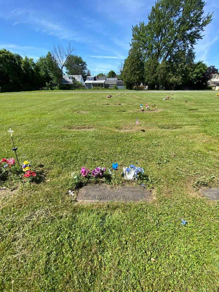Frances A. Hemingway's grave. Photo 1
