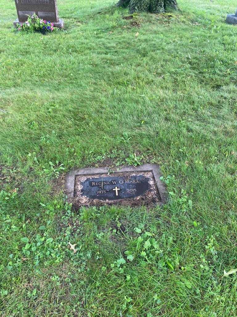 Regina W. O'Mara's grave. Photo 2