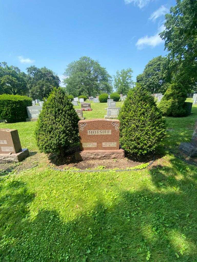 William P. Motsiff's grave. Photo 1