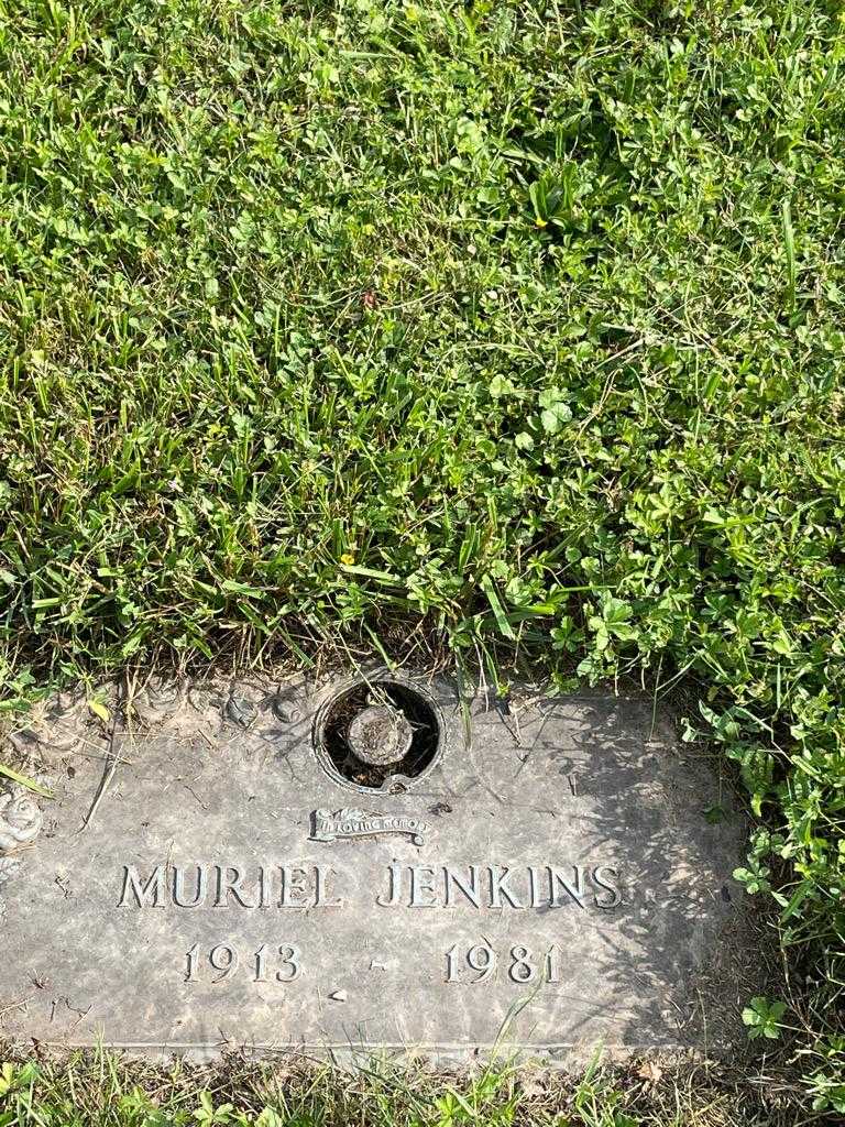 Muriel Jenkins's grave. Photo 3