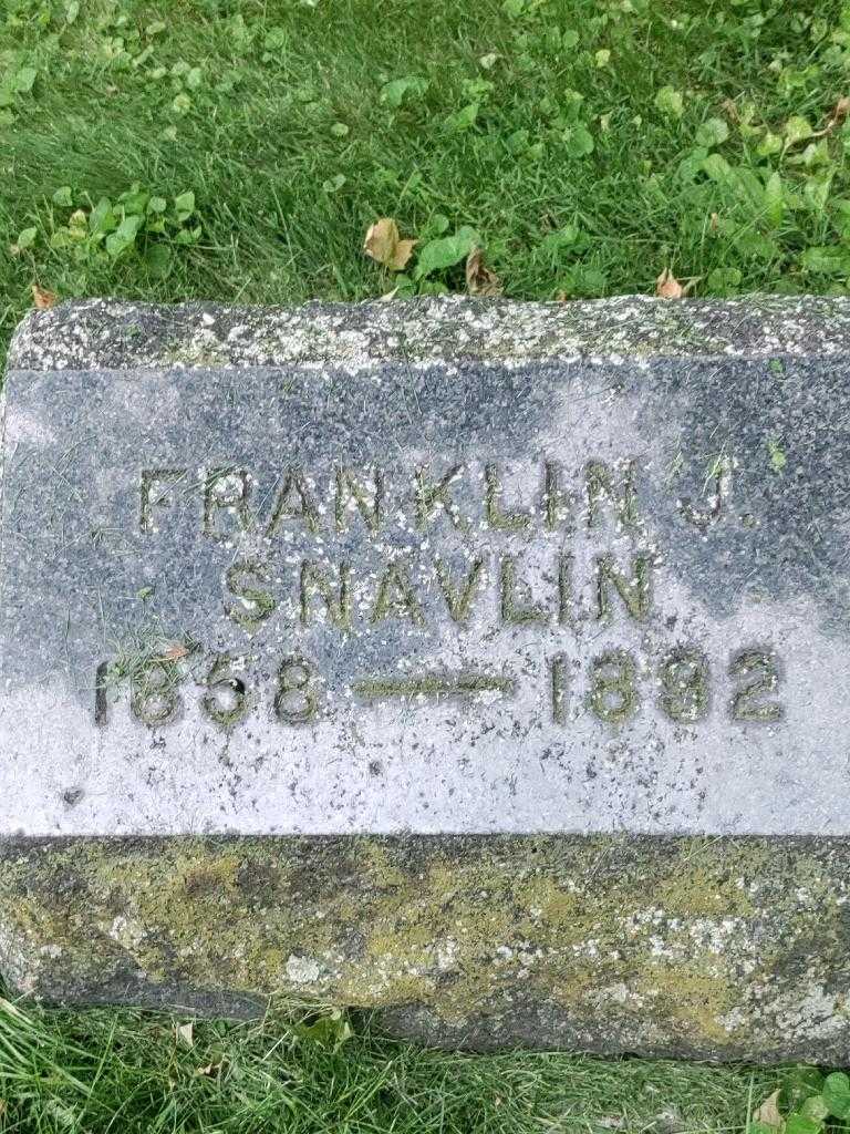 Franklin J. Snavlin's grave. Photo 3