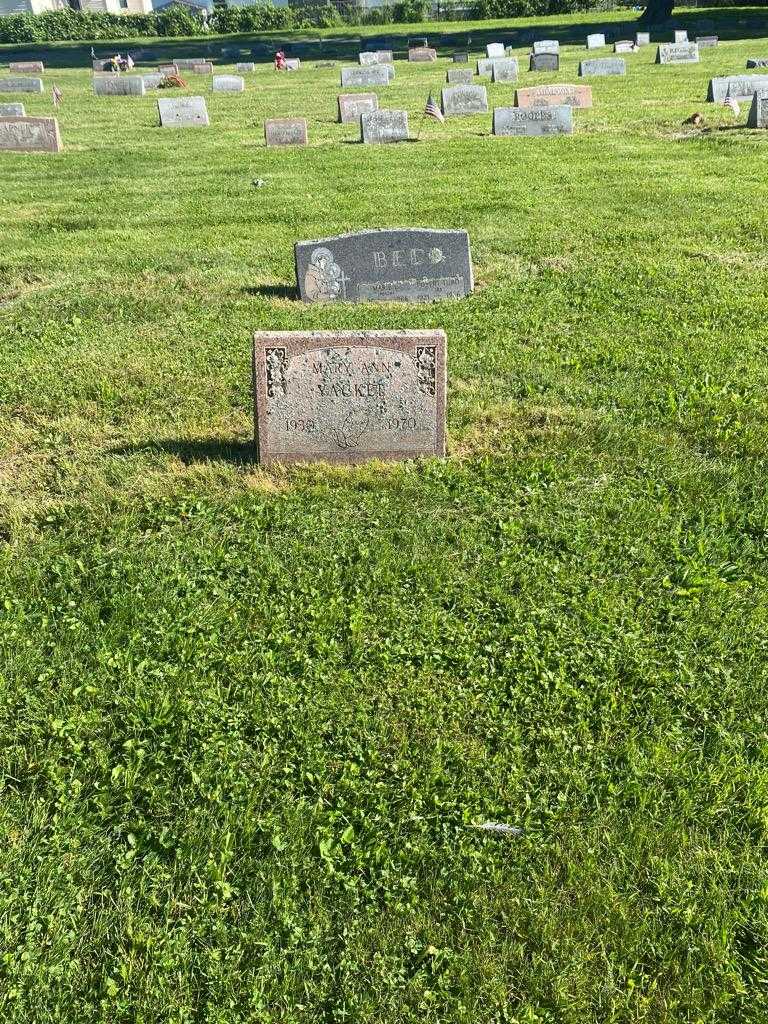 Mary Ann Yackel's grave. Photo 2