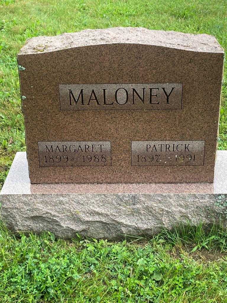 Margaret Maloney's grave. Photo 3
