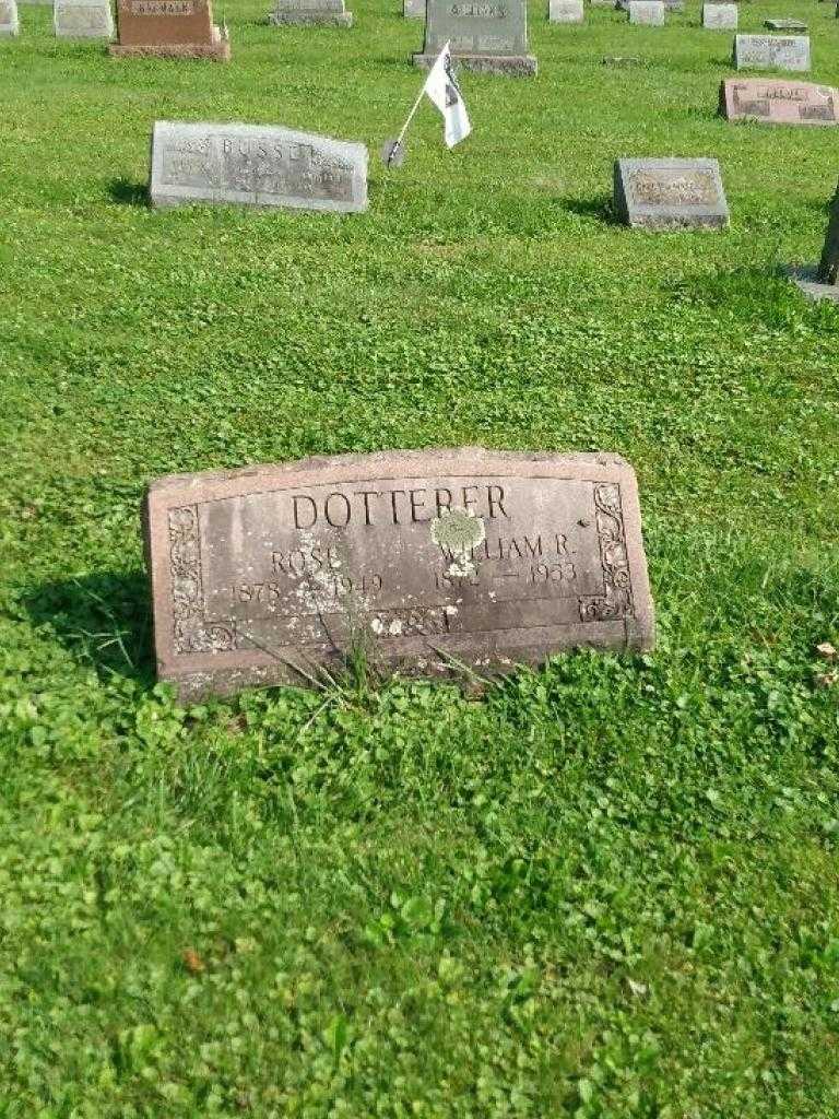Rose Dotterer's grave. Photo 3