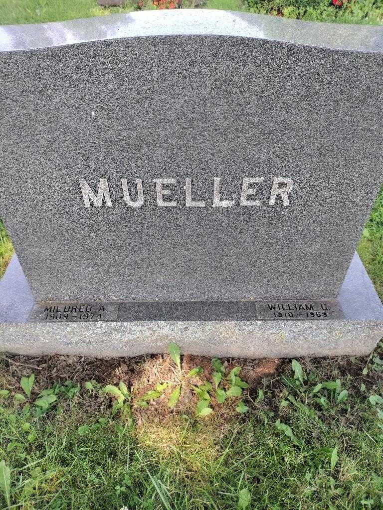 Mildred A. Mueller's grave. Photo 2