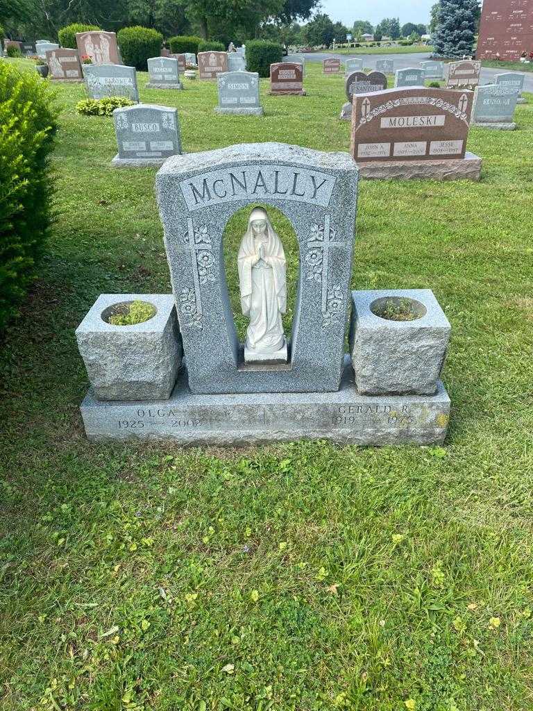 Olga McNally's grave. Photo 2