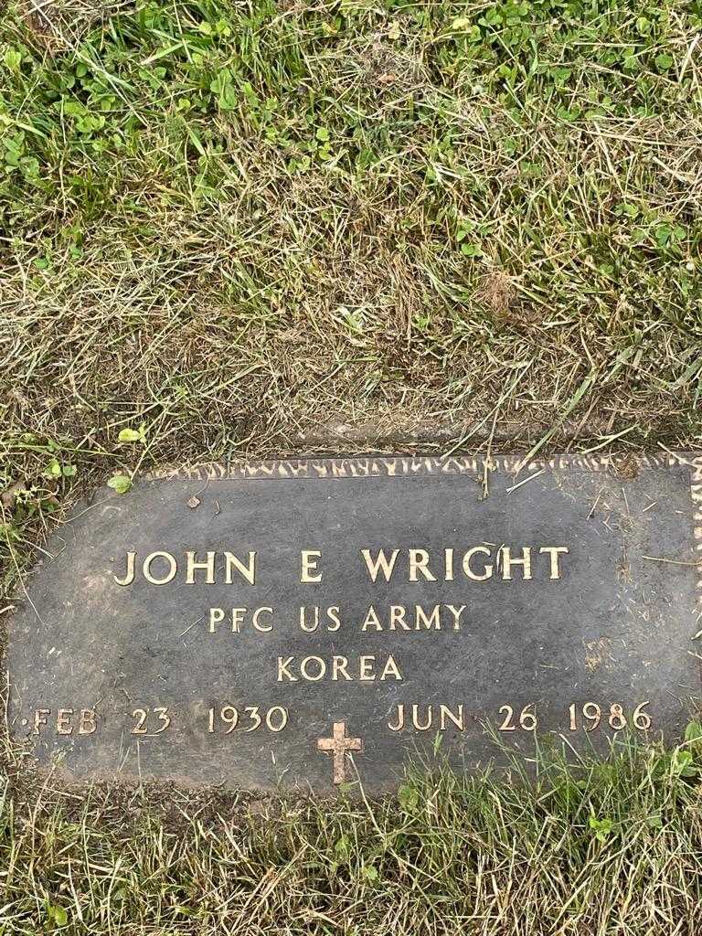 John E. Wright's grave. Photo 3