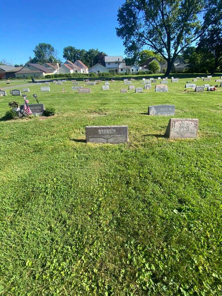 Marie E. Allen's grave. Photo 1