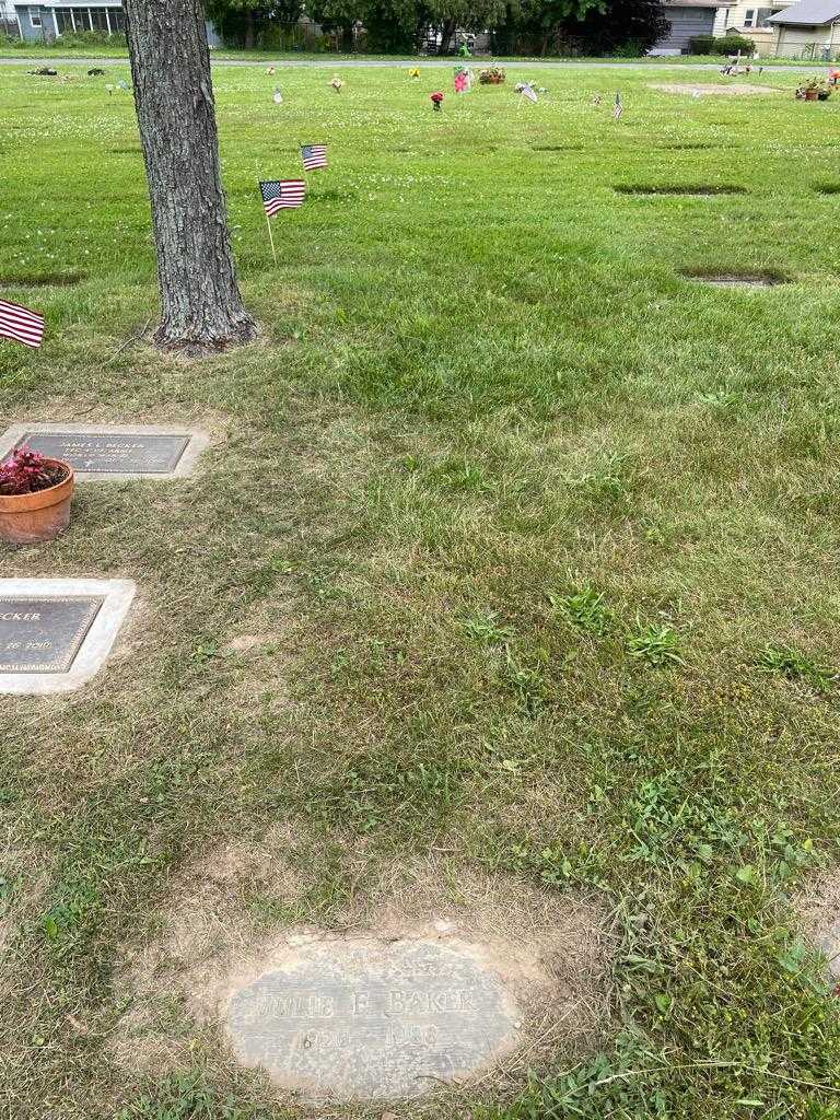 Julie F. Baker's grave. Photo 2