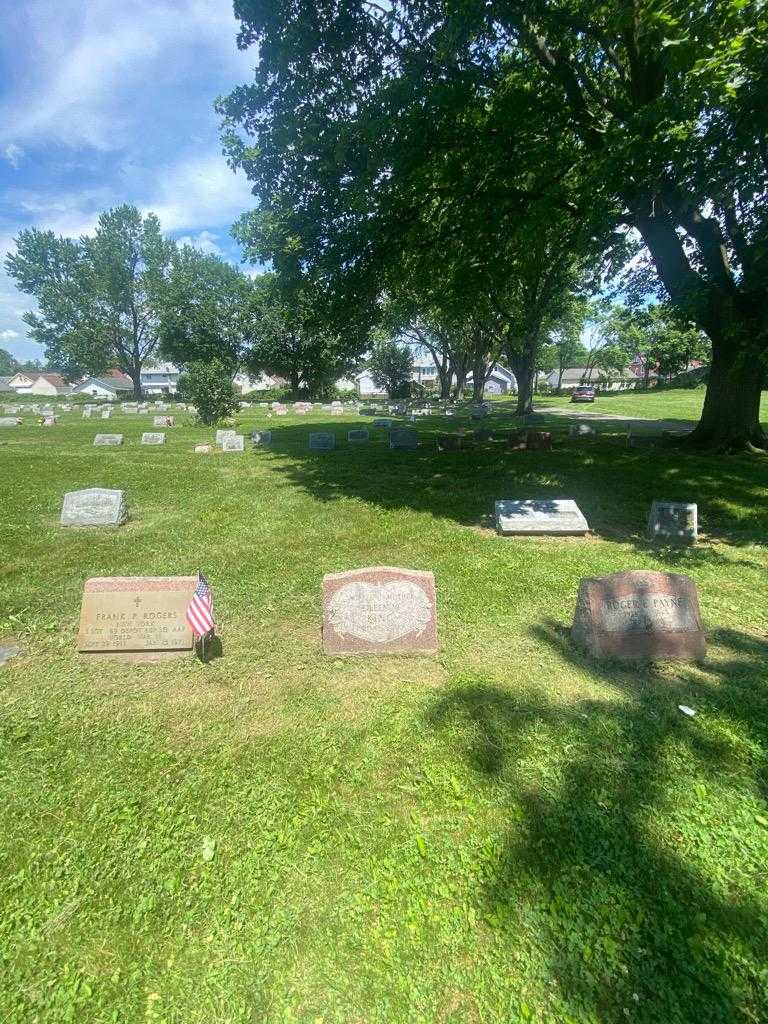 Eileen V. King's grave. Photo 1