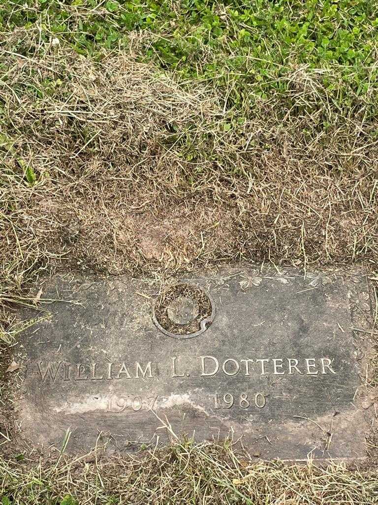 William L. Dotterer's grave. Photo 3
