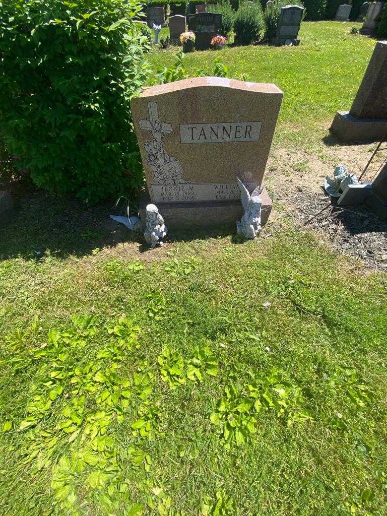 William W. Tanner's grave. Photo 1