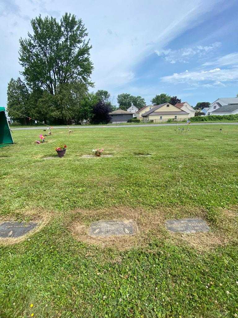 Donald L. Ware Junior's grave. Photo 1