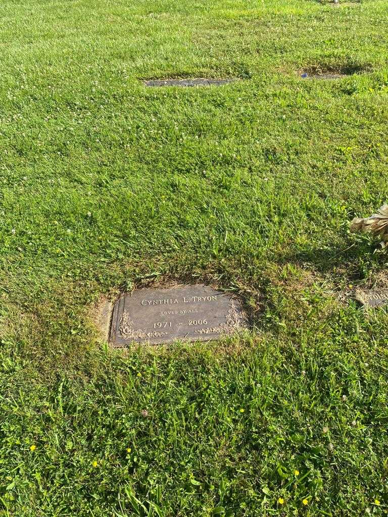 Cynthia L. Tryon's grave. Photo 2