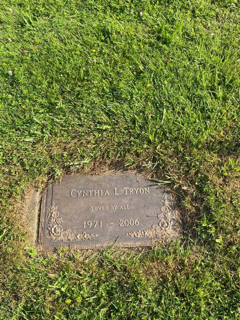 Cynthia L. Tryon's grave. Photo 3