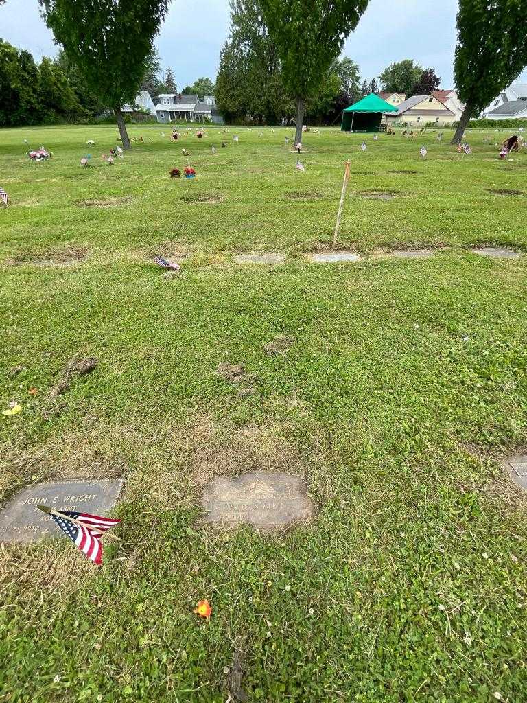 Wade S. Elbin's grave. Photo 1