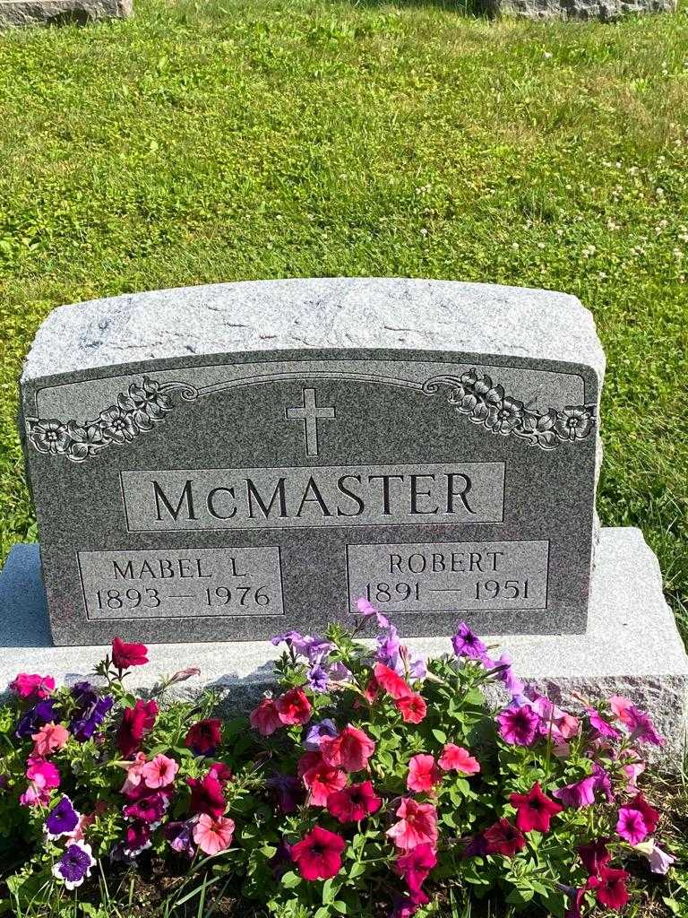 Mabel L. McMaster's grave. Photo 3