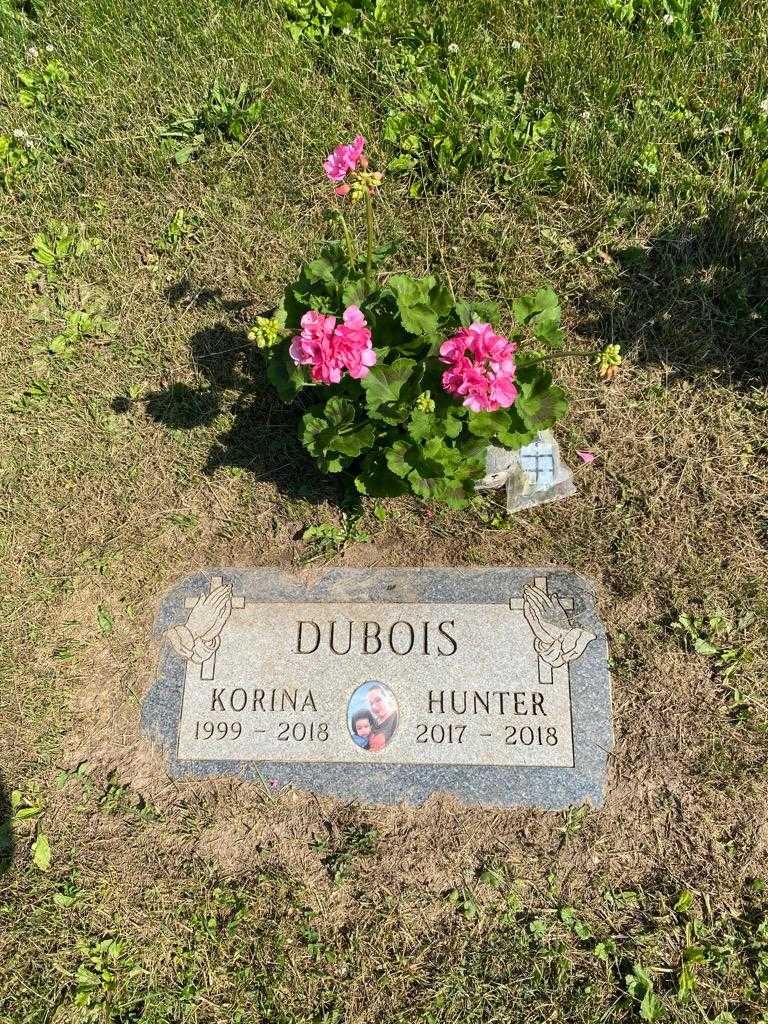 Korina Dubois's grave. Photo 3