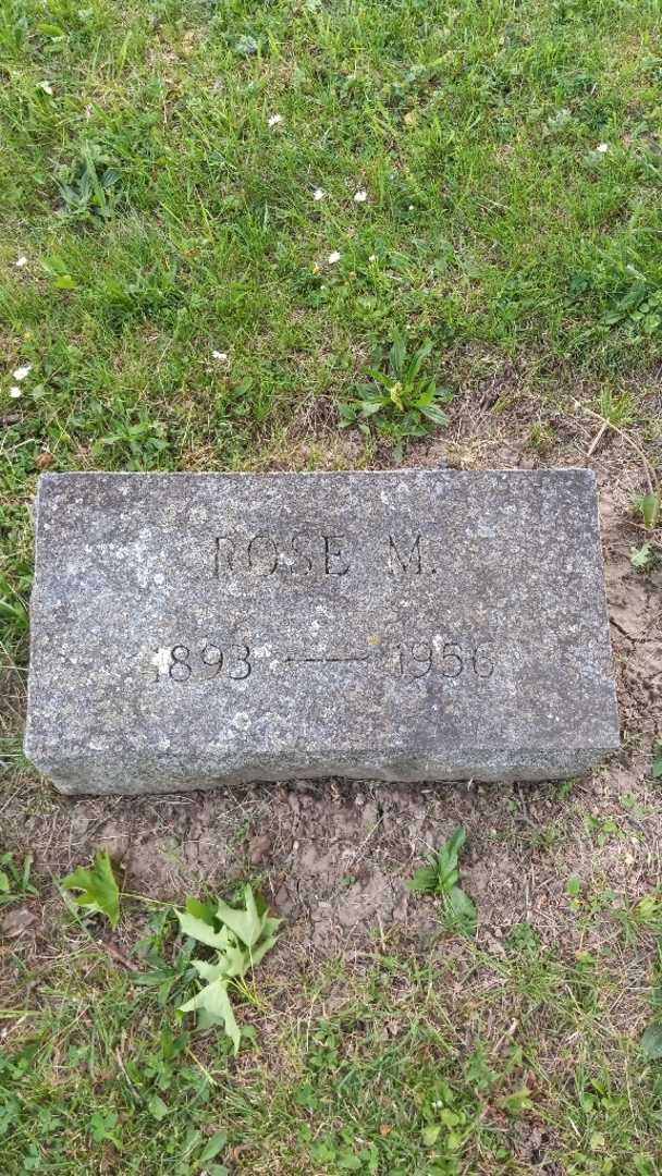 Rose M. Thornton's grave. Photo 1