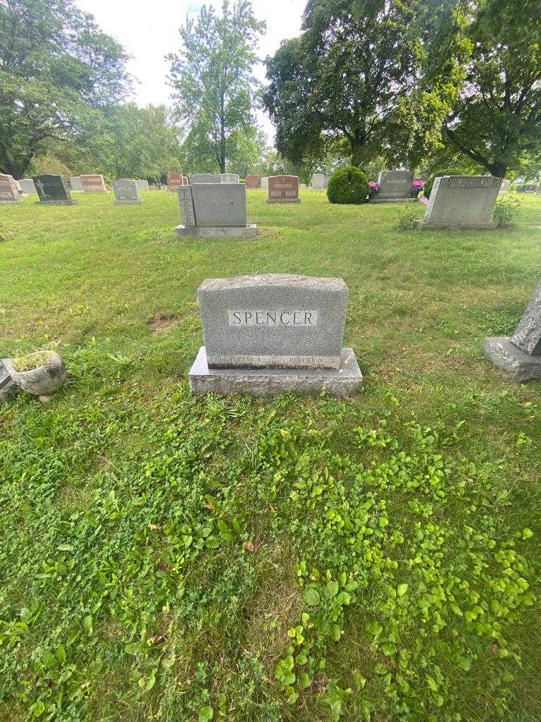Henrietta A. Spencer's grave. Photo 1