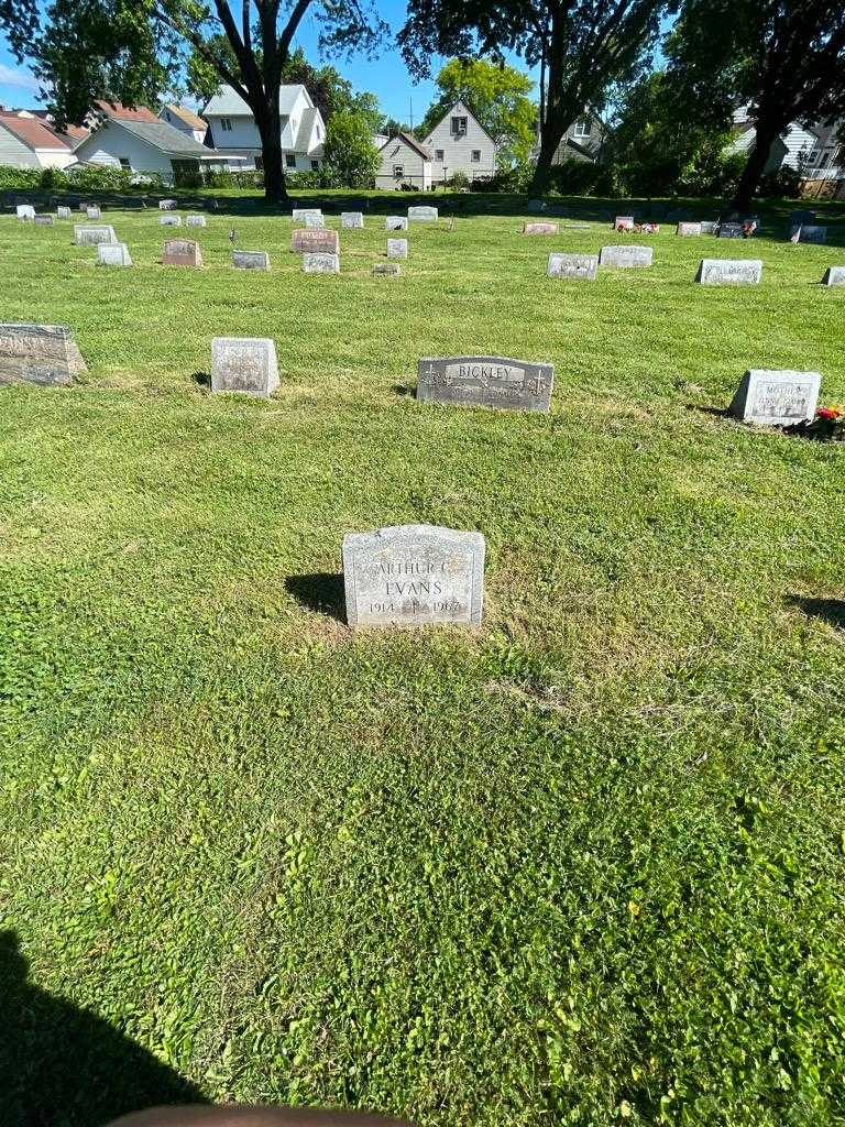 Arthur C. Evans's grave. Photo 1