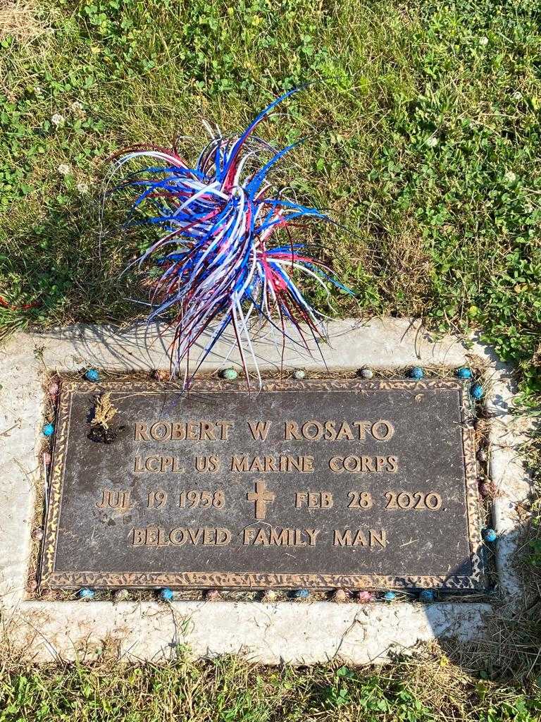 Robert W. Rosato US Marine Corps's grave. Photo 3