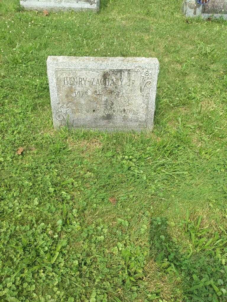 Henry Zachary Junior's grave. Photo 1