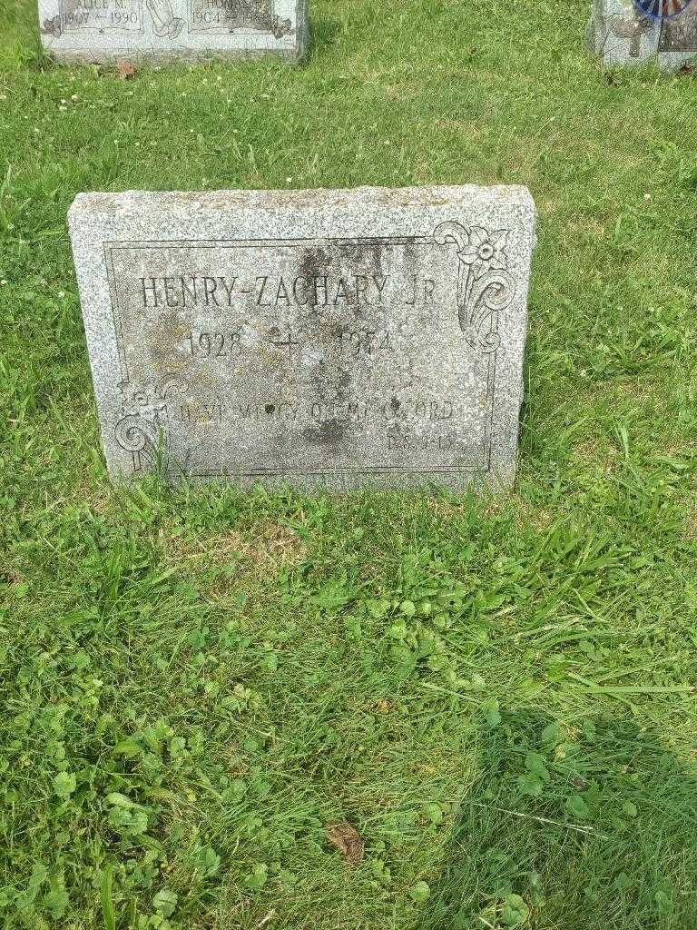 Henry Zachary Junior's grave. Photo 2