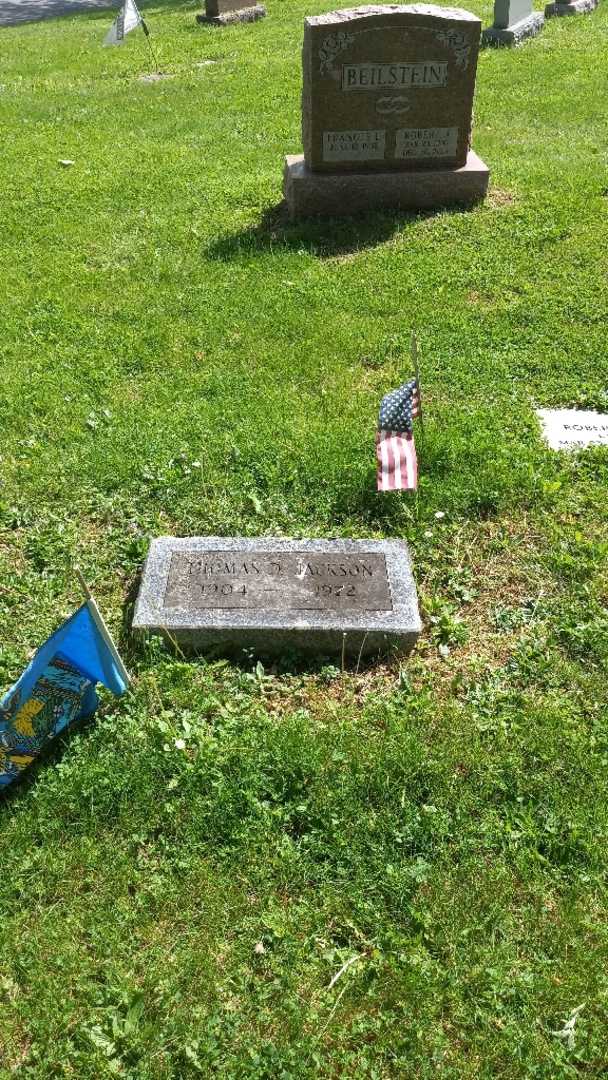 Thomas D. Jackson's grave. Photo 2