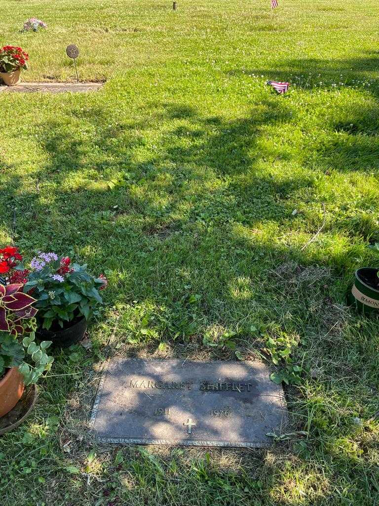 Margaret Shifflet's grave. Photo 2