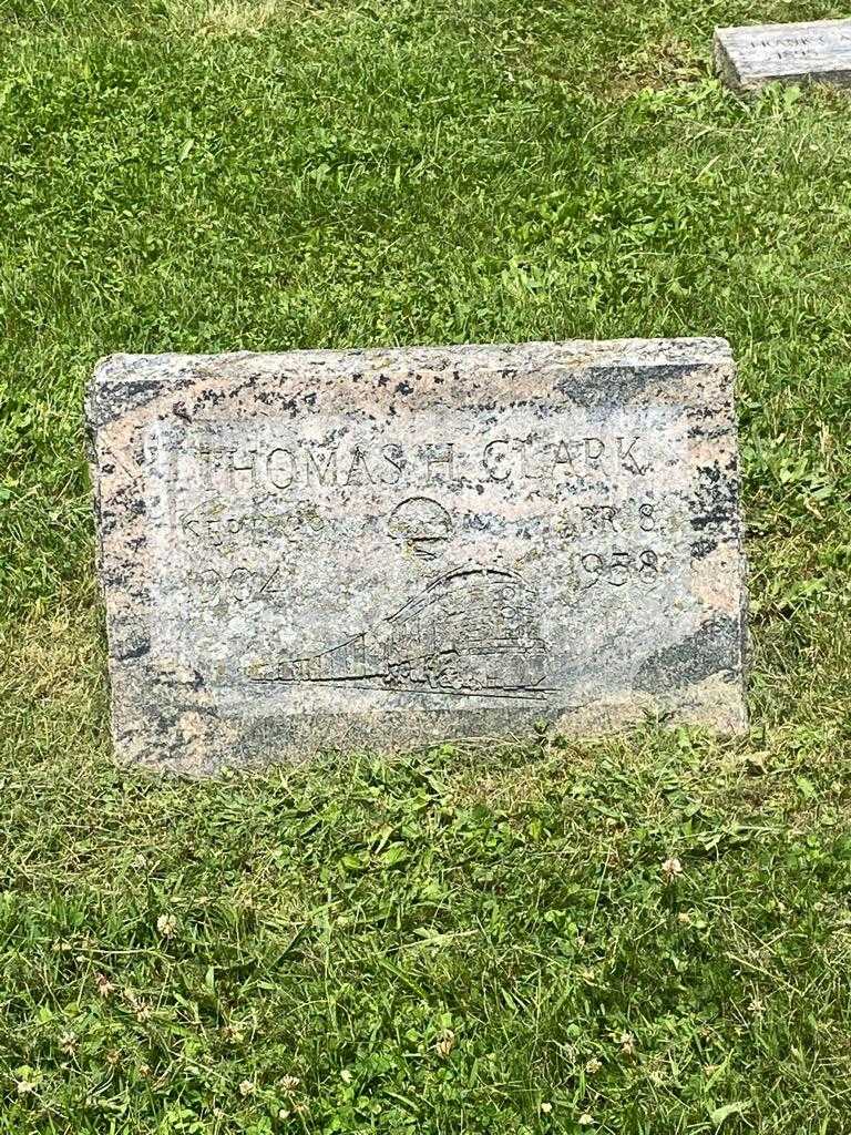 Thomas H. Clark's grave. Photo 3
