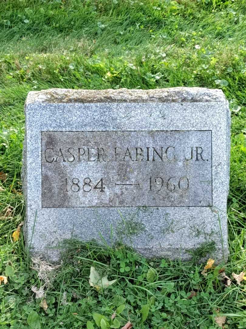 Casper Fabing Junior's grave. Photo 3