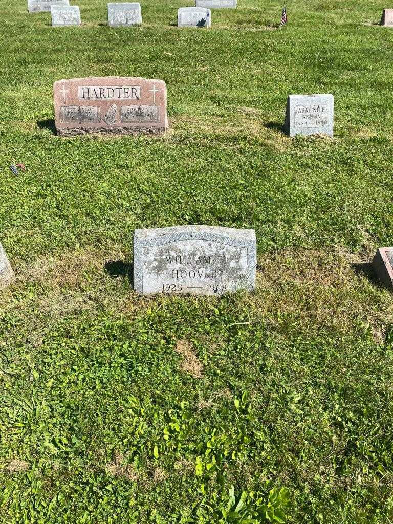 William E. Hoover's grave. Photo 2
