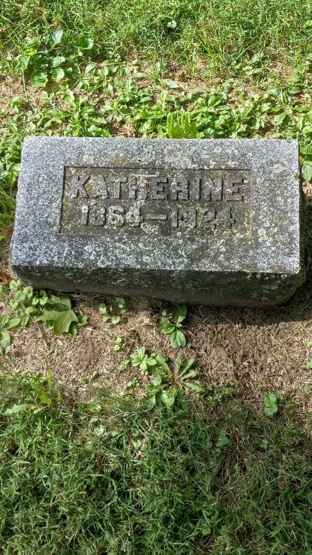 Katherine Yaeckel's grave. Photo 3